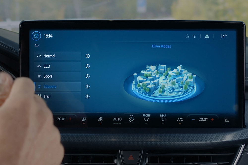 Um close-up do ecrã de infoentretenimento Ford Focus SYNC® 4 que destaca os Modos de Condução Selecionáveis.
