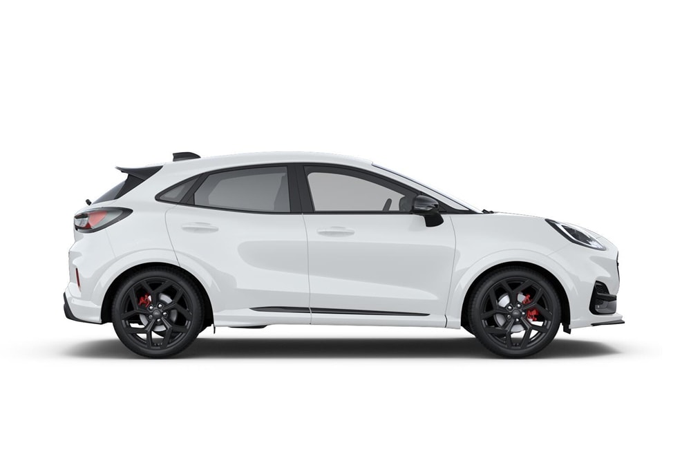 Ford Puma ST branco da gama de carros pequenos da Ford.